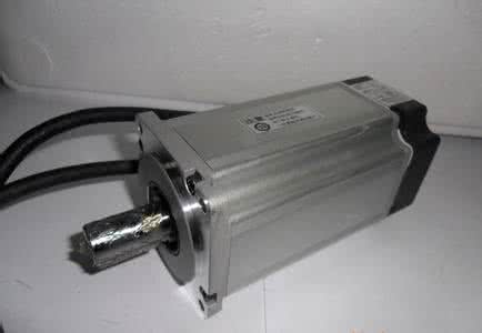 貝朗線材折彎機小課堂：慣量匹配對伺服電機有什么影響？