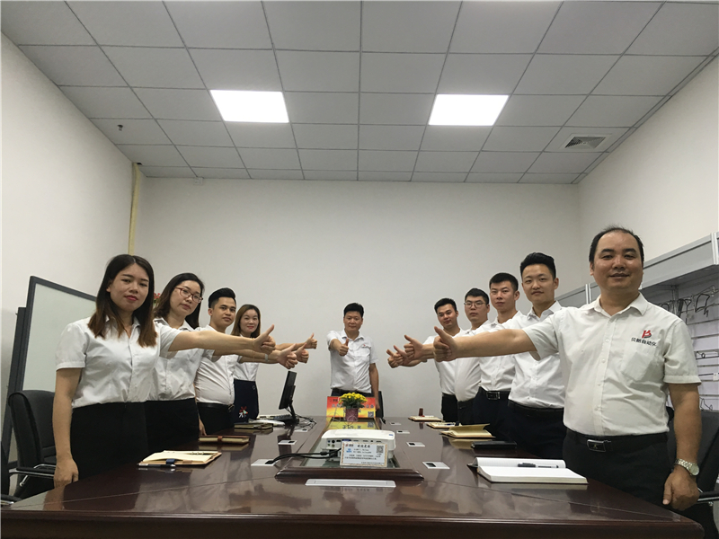 貝朗鋼絲自動(dòng)成型機(jī)著裝、工作的要求是什么？