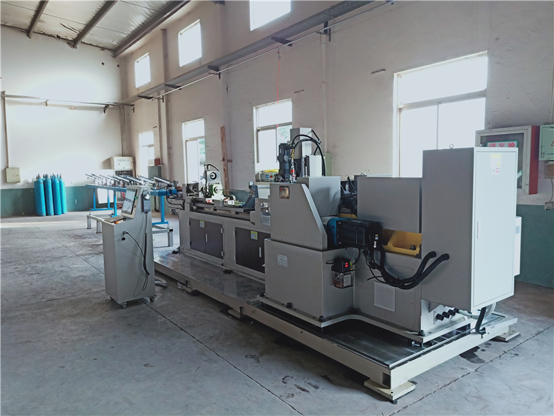 管材類排氣管成型機(jī)哪里有賣？