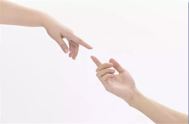 手腳干燥、脫皮，不能全怪天氣，可能是這些原因